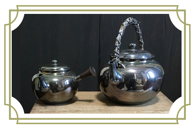 茶道具・煎茶道具 骨董買取は「古美術風来坊」。佐賀県・長崎県など九州圏内を中心に出張買取や無料査定を行っています。